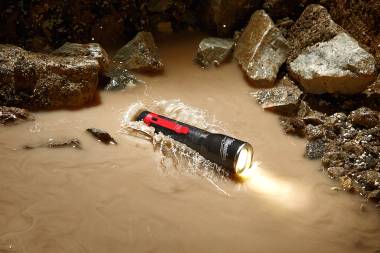 ML-LED ΦΑΚΟΣ ΧΕΙΡΟΣ 325 LUMENS Milwaukee (4933464825)